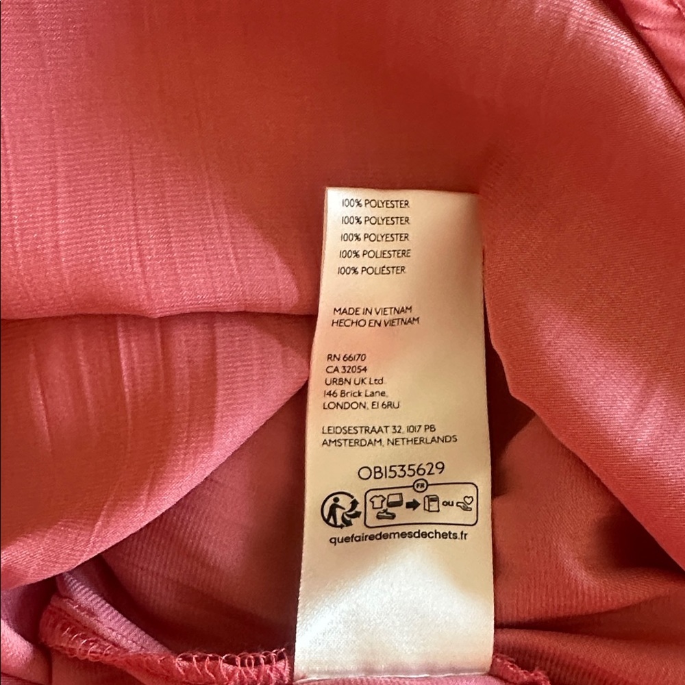 Anthropologie Women’s Relaxed Buttondown Shirt Coral Rose Sz Medium Chic Office - Picture 10 of 10